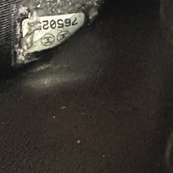 💯Authentic Chanel Caviar Short Wallet🍀 - Picture 9 of 16